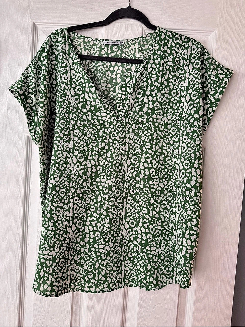 Staccato Green & White Animal Print Blouse